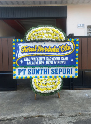 Papan Bunga Duka di Bane