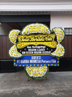Papan Bunga Duka di Bane